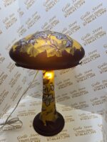 Lampa tip Galle cu flori