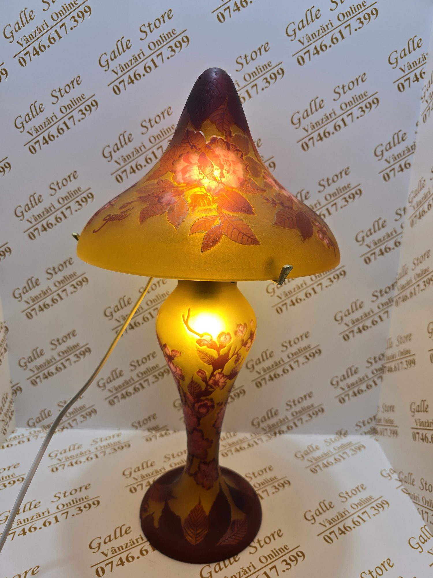 20260312_214104 Lampa tip Galle - imagine 1