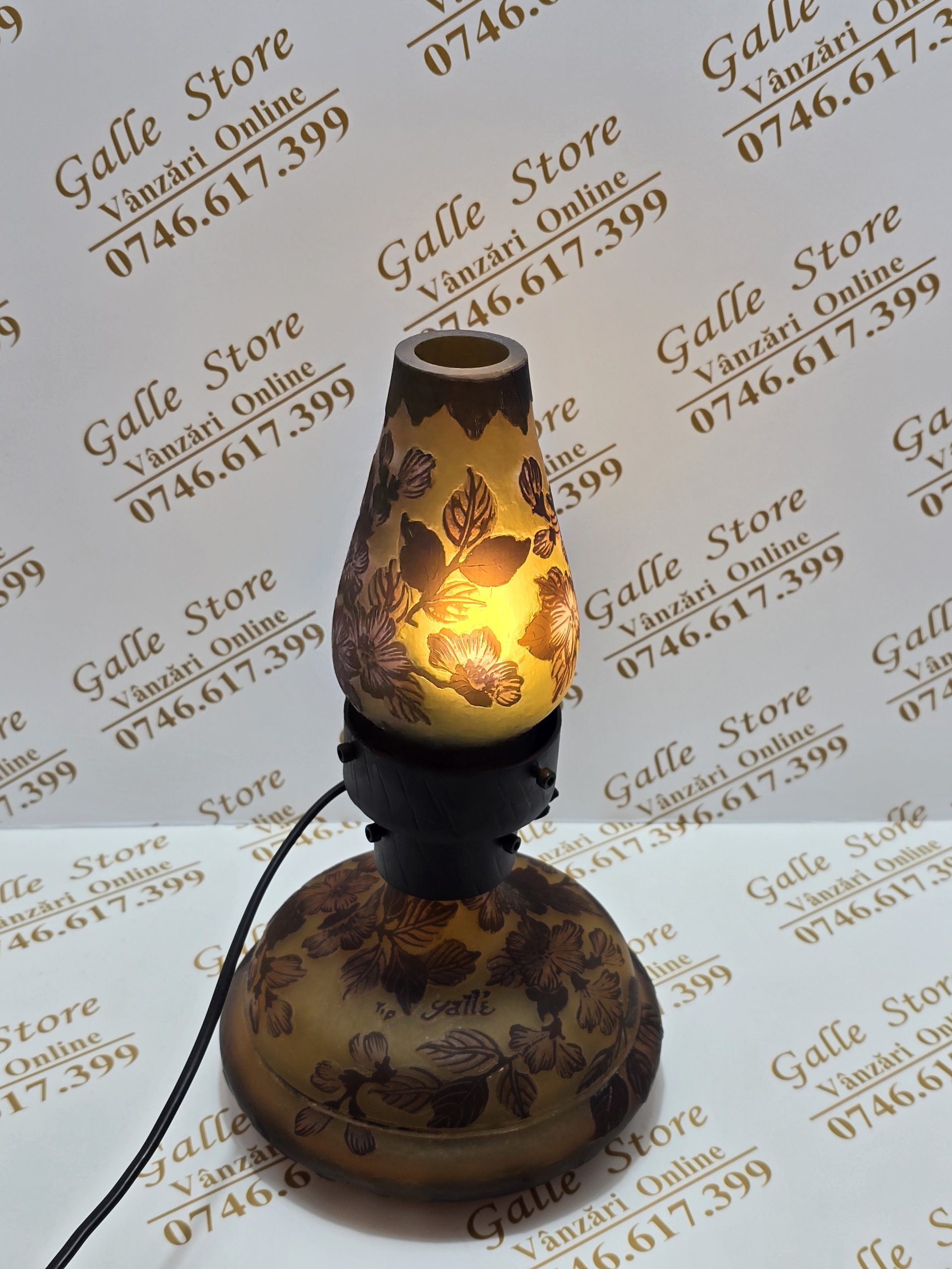 20260427_220628 Lampa tip Galle - imagine 1