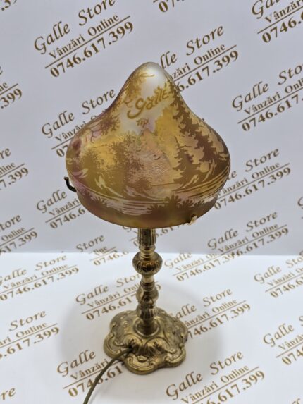 Lampa tip Galle cu picior din bronz