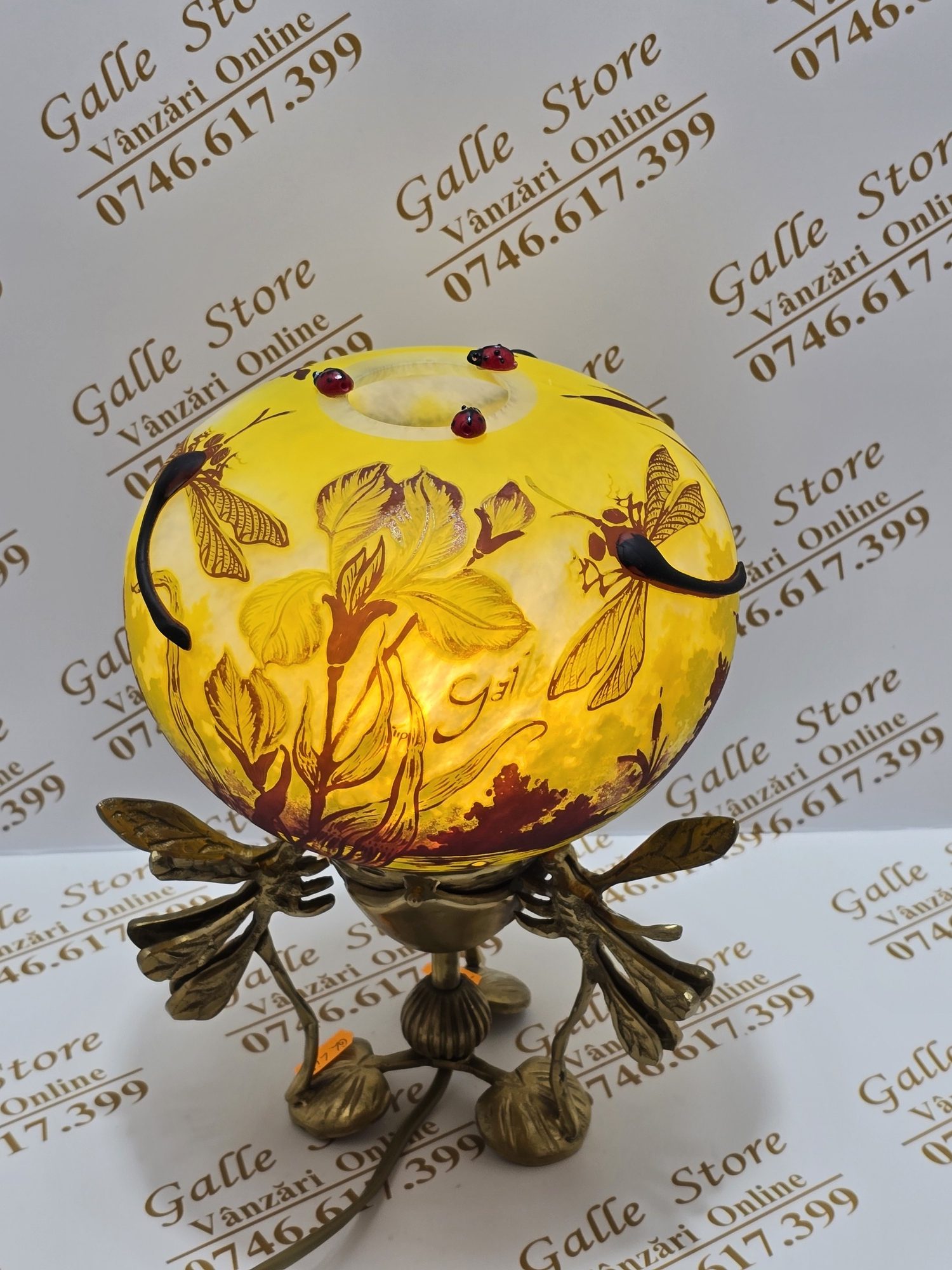 20260519_194142 Lampa tip Galle - imagine 1